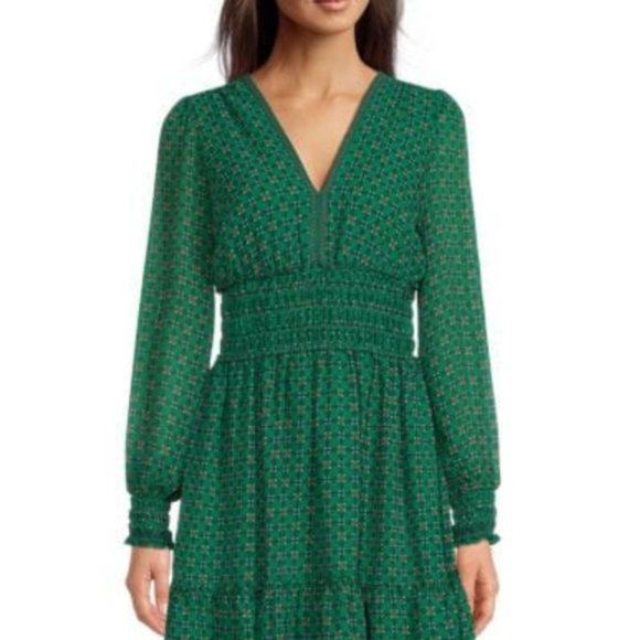 Max Studio Dresses & Skirts - MAX STUDIO Smocked Dress